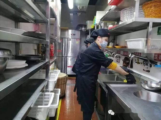 大中型餐馆食品安全整治红黑榜发布